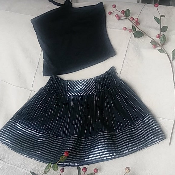 Skirt - Picture 2 of 4